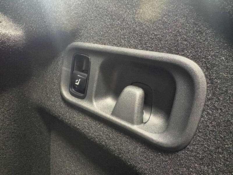 2024 Mercedes-Benz C-Class AMG C 63 S E Performance