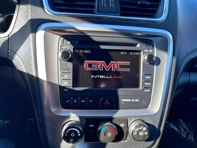 2014 GMC Acadia SLE-2