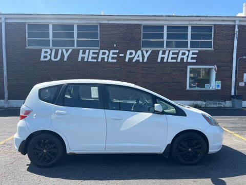 2013 Honda Fit for sale at Kar Mart in Milan IL