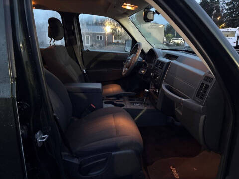 2012 Jeep Liberty Sport