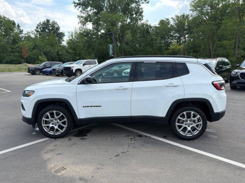 2022 Jeep Compass Latitude Lux