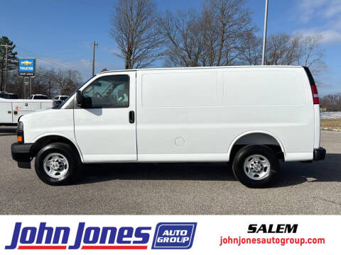 2025 Chevrolet Express 2500