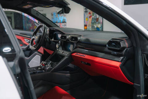 2019 Lamborghini Urus