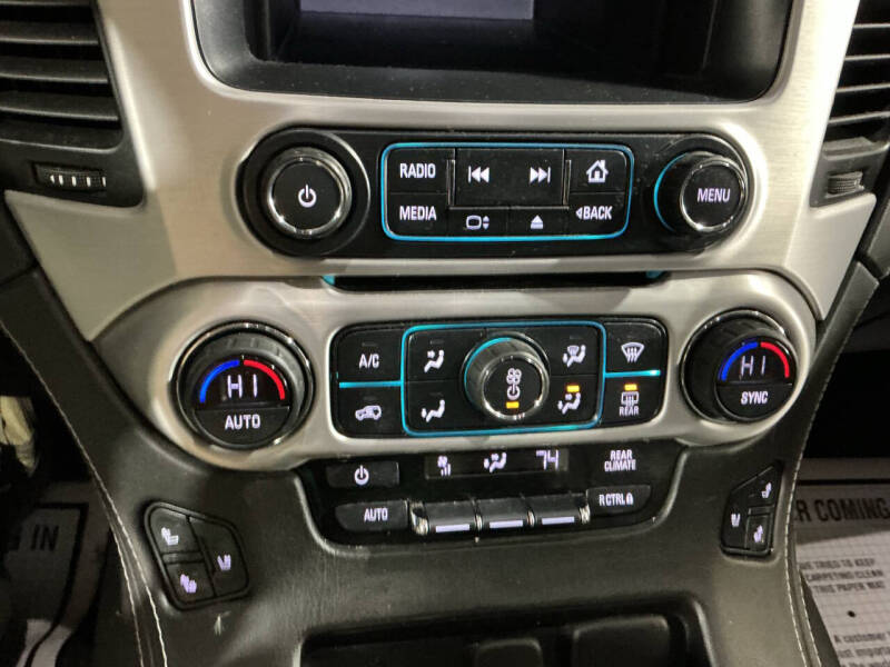 2017 GMC Yukon XL SLT