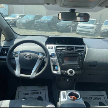 2012 Toyota Prius v Three
