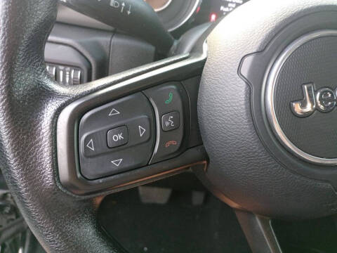 2022 Jeep Gladiator Sport