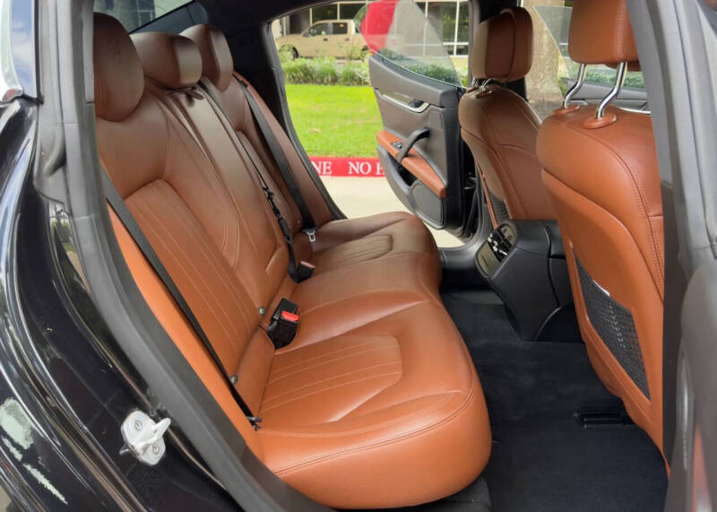 2017 Maserati Ghibli