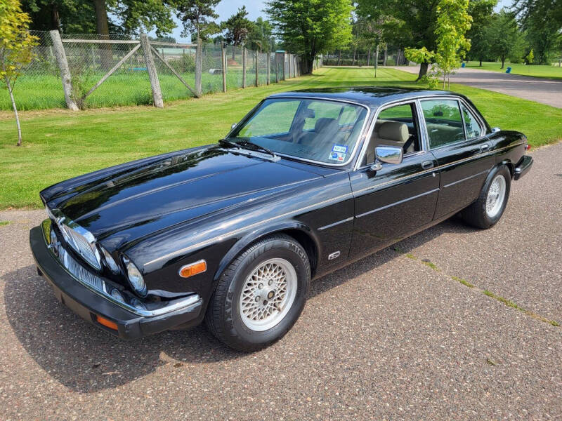 1983 Jaguar XJ-Series for sale at Cody's Classic & Collectibles, LLC in Stanley WI