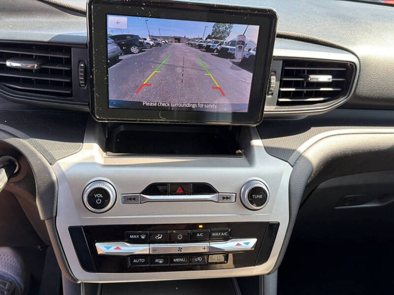 2022 Ford Explorer