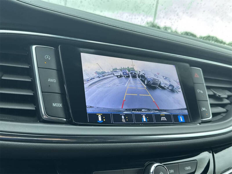 2022 Buick Enclave Avenir