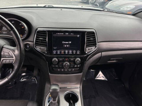 2019 Jeep Grand Cherokee Altitude