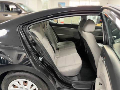 2019 Hyundai Elantra