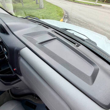 2011 Ford E-350