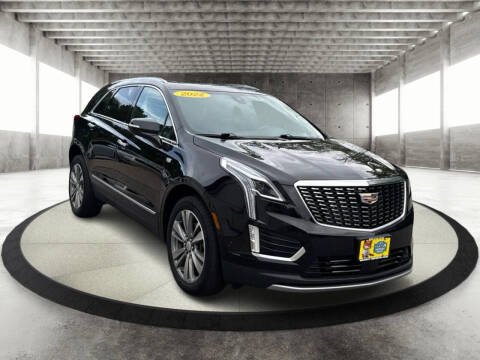 2022 Cadillac XT5 Premium Luxury