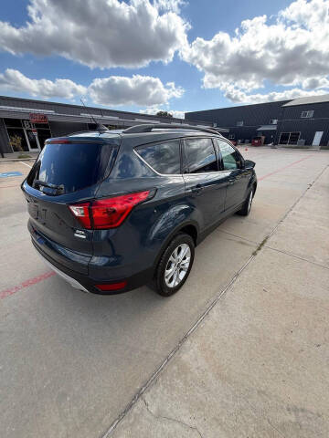 2019 Ford Escape SEL