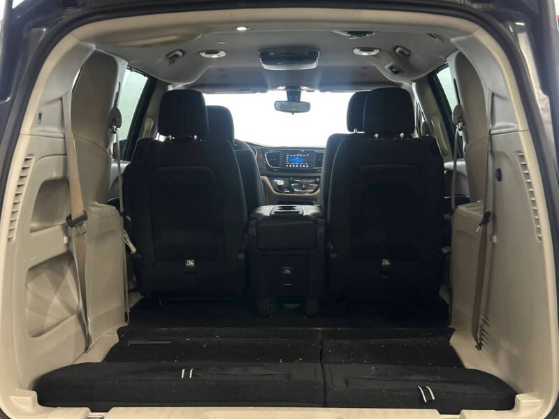 2018 Chrysler Pacifica Touring Plus