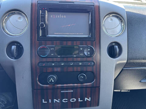 2006 Lincoln Mark LT