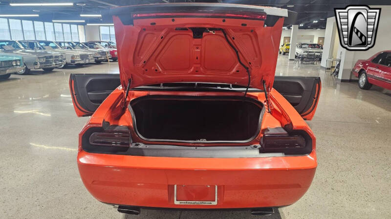 2009 Dodge Challenger SRT8