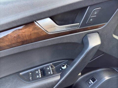 2019 Audi Q5 quattro Premium 45 TFSI