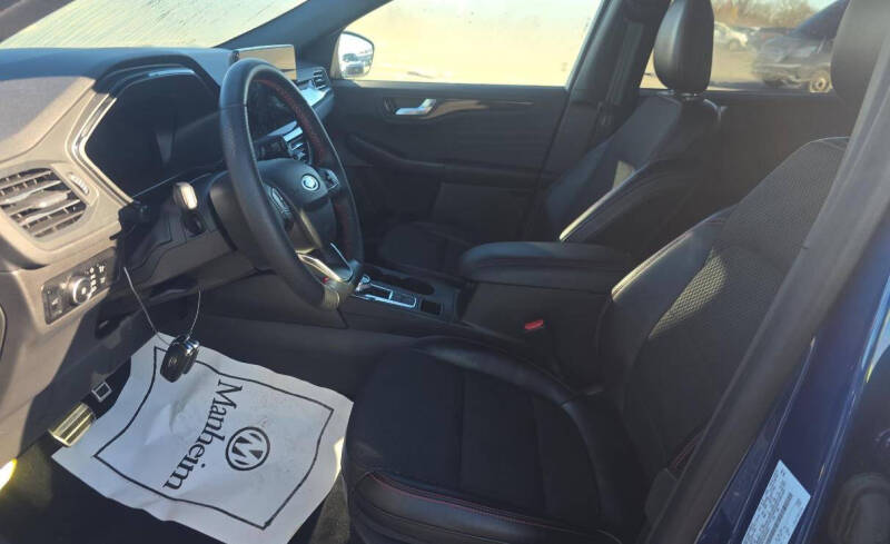 2023 Ford Escape ST-Line Select