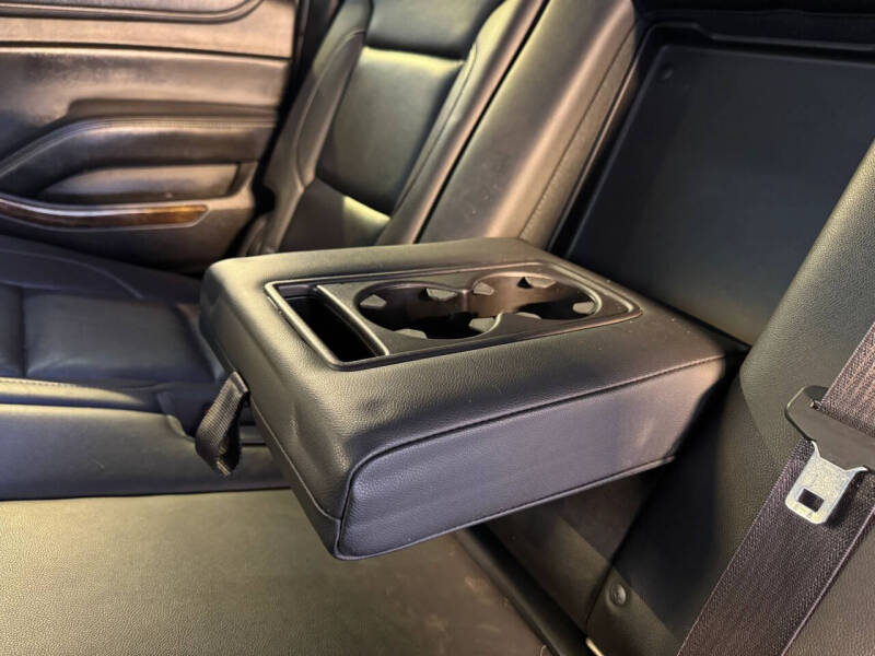 2015 Chevrolet Suburban LT