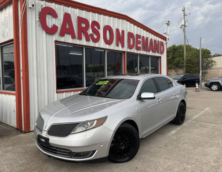 2015 Lincoln MKS Base's photo