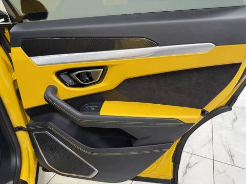 2021 Lamborghini Urus