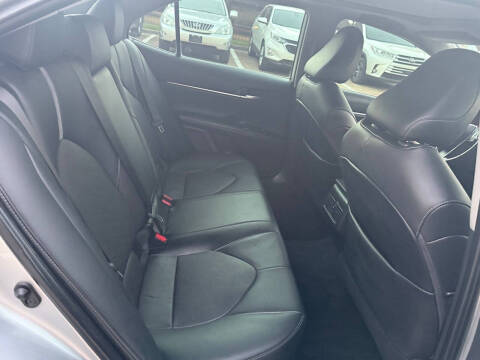 2020 Toyota Camry XSE