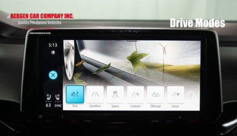 2024 Volkswagen Atlas Cross Sport SE 4Motion