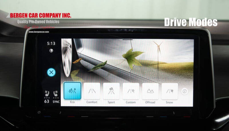 2024 Volkswagen Atlas Cross Sport SE 4Motion