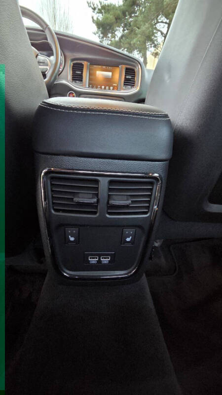 2016 Dodge Charger SRT Hellcat