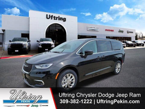 2023 Chrysler Pacifica for sale at Uftring Chrysler Dodge Jeep Ram in Pekin IL