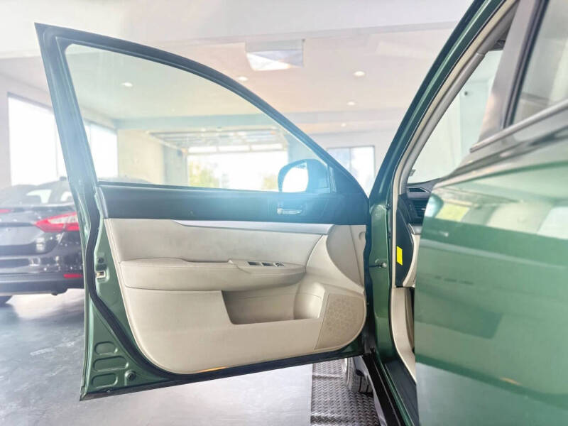 2011 Subaru Outback 2.5i