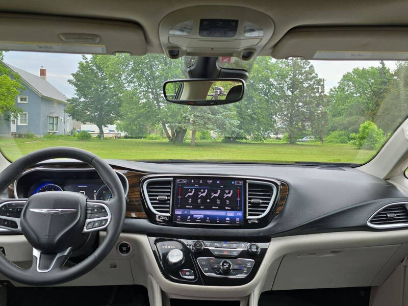 2023 Chrysler Pacifica Limited