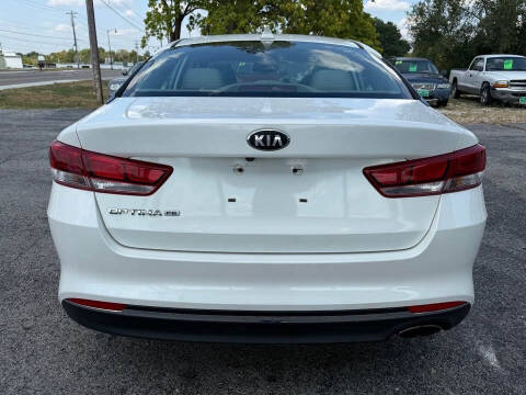 2017 Kia Optima LX