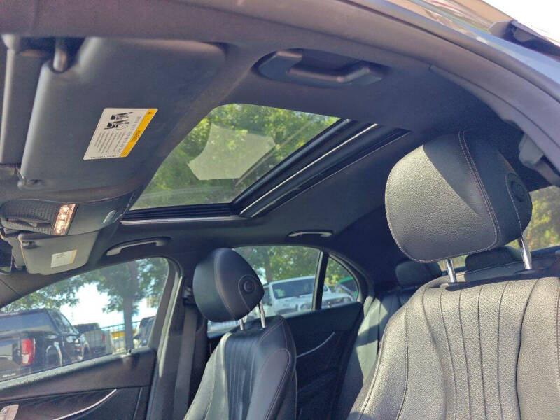 2019 Mercedes-Benz E-Class E 300