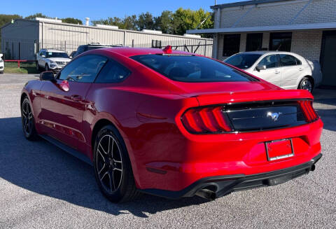2021 Ford Mustang EcoBoost