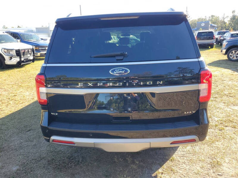 2024 Ford Expedition MAX XLT
