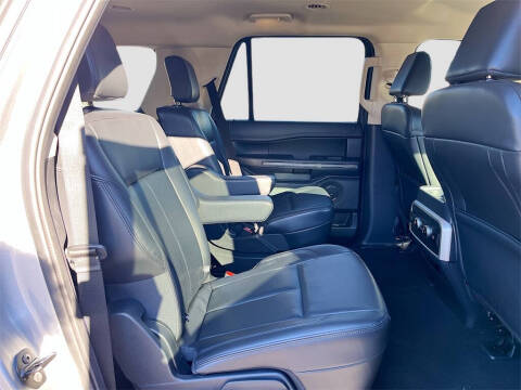 2023 Ford Expedition MAX XLT