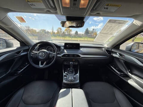 2022 Mazda CX-9 Touring Plus