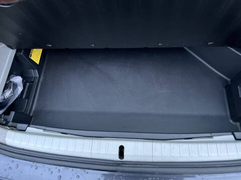 2011 Toyota Prius Two