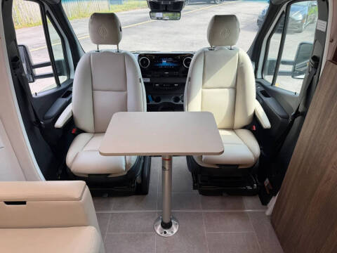 2024 Mercedes-Benz Sprinter