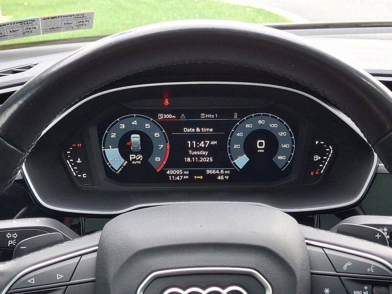 2022 Audi Q3 quattro S line Premium 45 TFSI