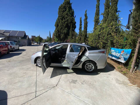 2016 Toyota Prius Two