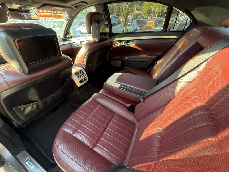 2013 Mercedes-Benz S-Class S 550