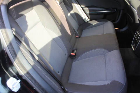 2016 Dodge Charger SE