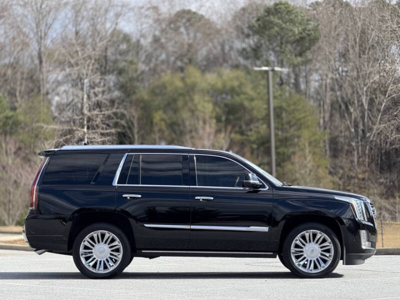 2019 Cadillac Escalade Platinum