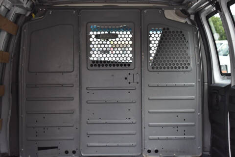 2017 GMC Savana 2500