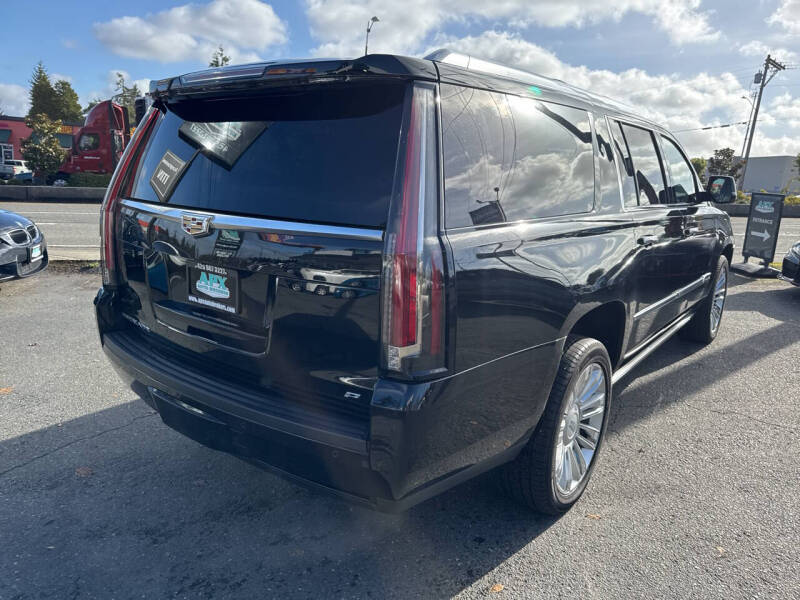 2016 Cadillac Escalade ESV Platinum