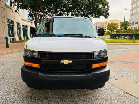 2021 Chevrolet Express 2500